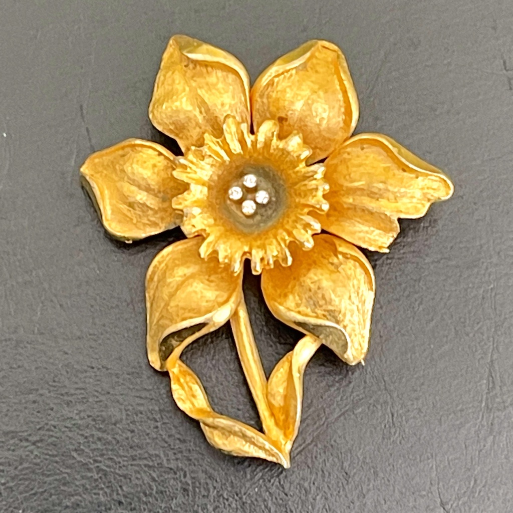 Mamselle Gold Flower Rhinestone Vintage Brooch
